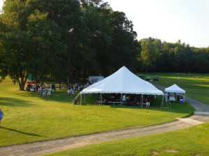 New Paltz Golf Course – The Tent For The Reunion